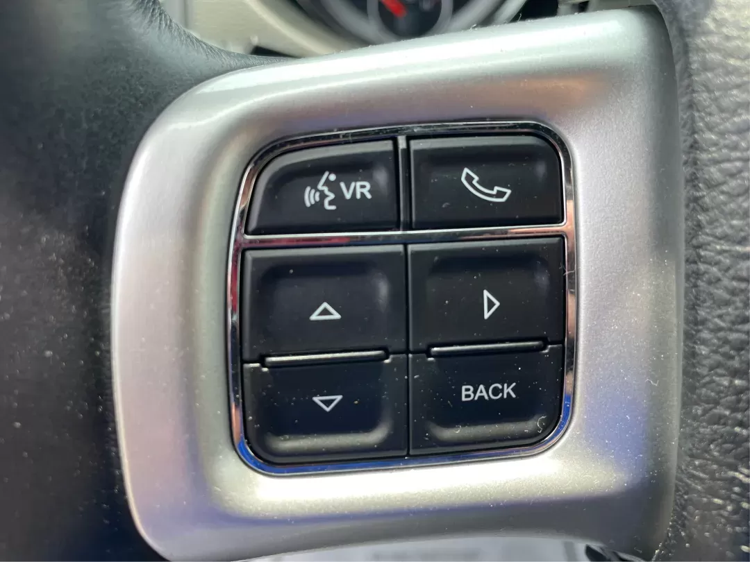2019 Dodge Grand Caravan GT (2C4RDGEG7KR) with an Pentastar 3.6L V-6 DOHC engine, located at 1230 East Main St, Xenia, OH, 45385, (937) 908-9800, 39.688026, -83.910172 - Photo#15