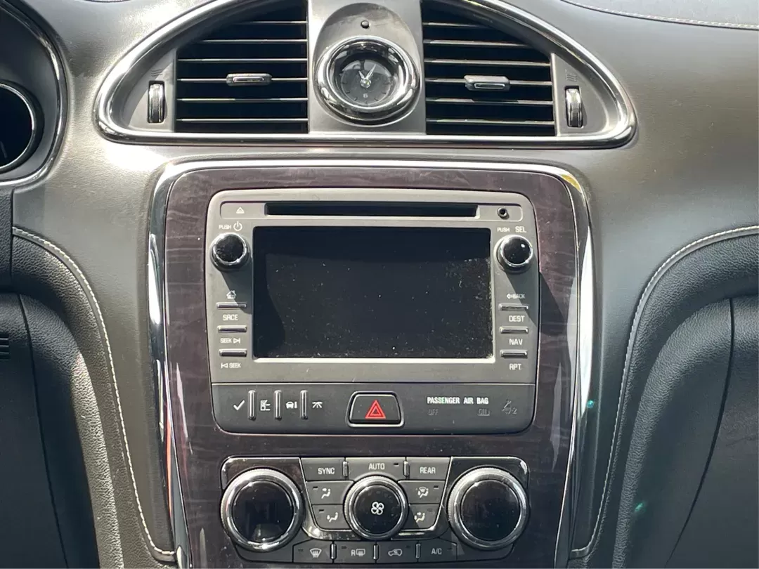 2016 Buick Enclave Leather (5GAKRBKD2GJ) with an 3.6L V-6 gasoline direct injection engine, located at 8750 N County Rd 25A, Piqua, OH, 45356, (937) 908-9800, 40.164391, -84.232513 - Photo#12