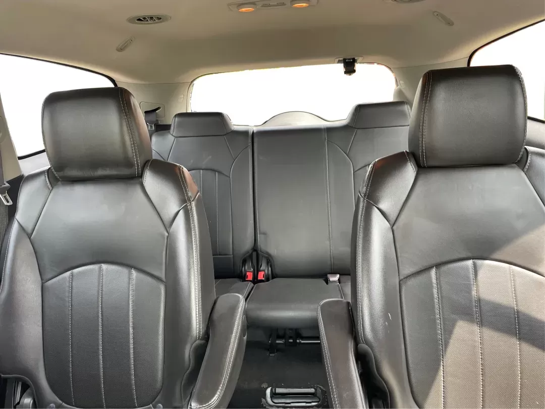 2016 Buick Enclave Leather (5GAKRBKD2GJ) with an 3.6L V-6 gasoline direct injection engine, located at 8750 N County Rd 25A, Piqua, OH, 45356, (937) 908-9800, 40.164391, -84.232513 - Photo#13