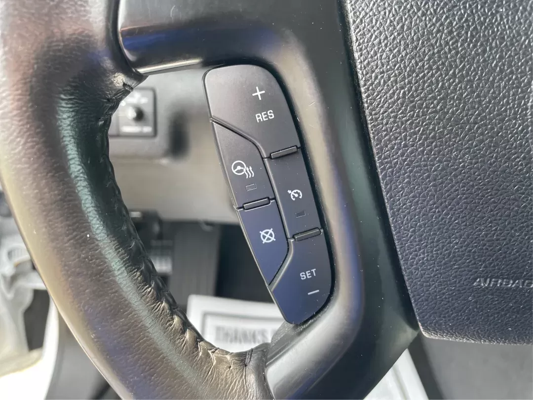 2016 Buick Enclave Leather (5GAKRBKD2GJ) with an 3.6L V-6 gasoline direct injection engine, located at 8750 N County Rd 25A, Piqua, OH, 45356, (937) 908-9800, 40.164391, -84.232513 - Photo#15
