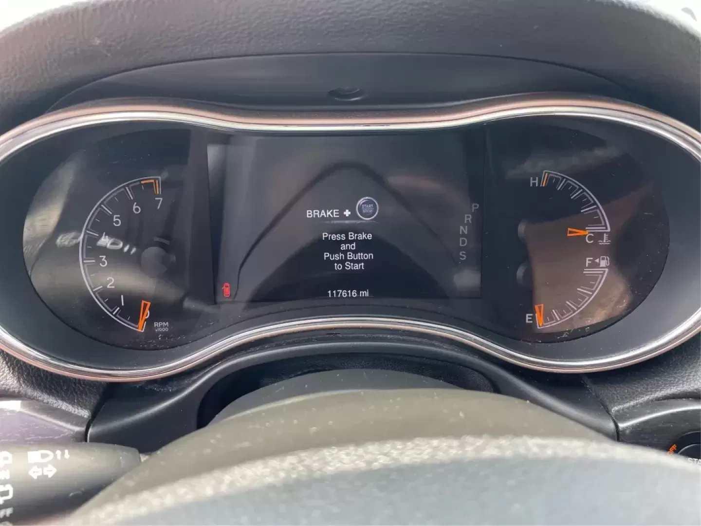 2014 Jeep Grand Cherokee Laredo (1C4RJFAGXEC) with an 3.6L V-6 DOHC engine, located at 880 E. National Road, Vandalia, OH, 45377, (937) 908-9800, 39.891918, -84.183594 - 2014 Jeep Grand Cherokee Laredo - Photo#14