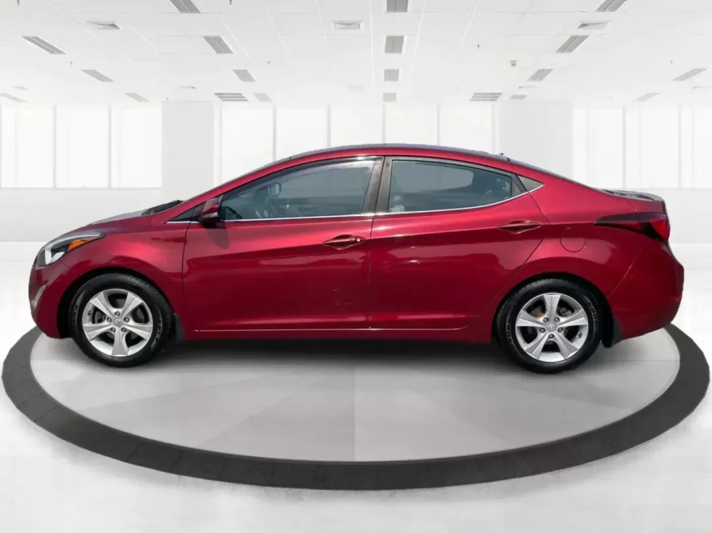 2016 Hyundai Elantra Value Edition (5NPDH4AE8GH) with an Nu 1.8L I-4 DOHC engine, located at 1099 N County Rd 25A, Troy, OH, 45373, (937) 908-9800, 40.057079, -84.212883 - 2016 Hyundai Elantra Value Edition - Photo#5