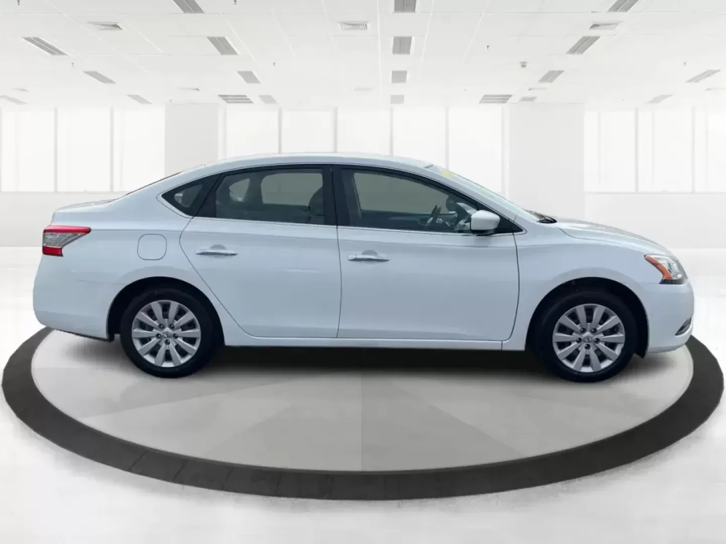 2014 Nissan Sentra S (3N1AB7AP8EL) with an 1.8L I-4 DOHC engine, located at 1951 S Dayton Lakeview Rd., New Carlisle, OH, 45344, (937) 908-9800, 39.890999, -84.050255 - 2014 Nissan Sentra S - Photo#1