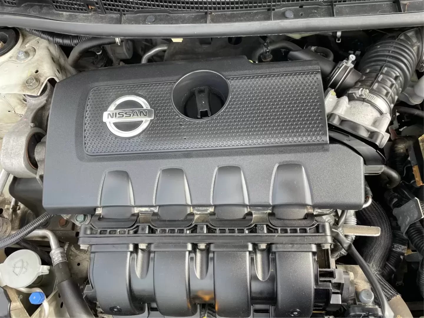 2014 Nissan Sentra S (3N1AB7AP8EL) with an 1.8L I-4 DOHC engine, located at 1951 S Dayton Lakeview Rd., New Carlisle, OH, 45344, (937) 908-9800, 39.890999, -84.050255 - 2014 Nissan Sentra S - Photo#10