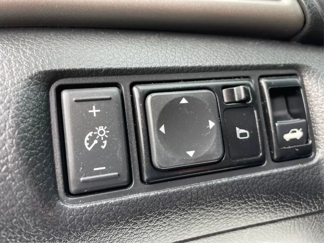 2014 Nissan Sentra S (3N1AB7AP8EL) with an 1.8L I-4 DOHC engine, located at 1951 S Dayton Lakeview Rd., New Carlisle, OH, 45344, (937) 908-9800, 39.890999, -84.050255 - 2014 Nissan Sentra S - Photo#16
