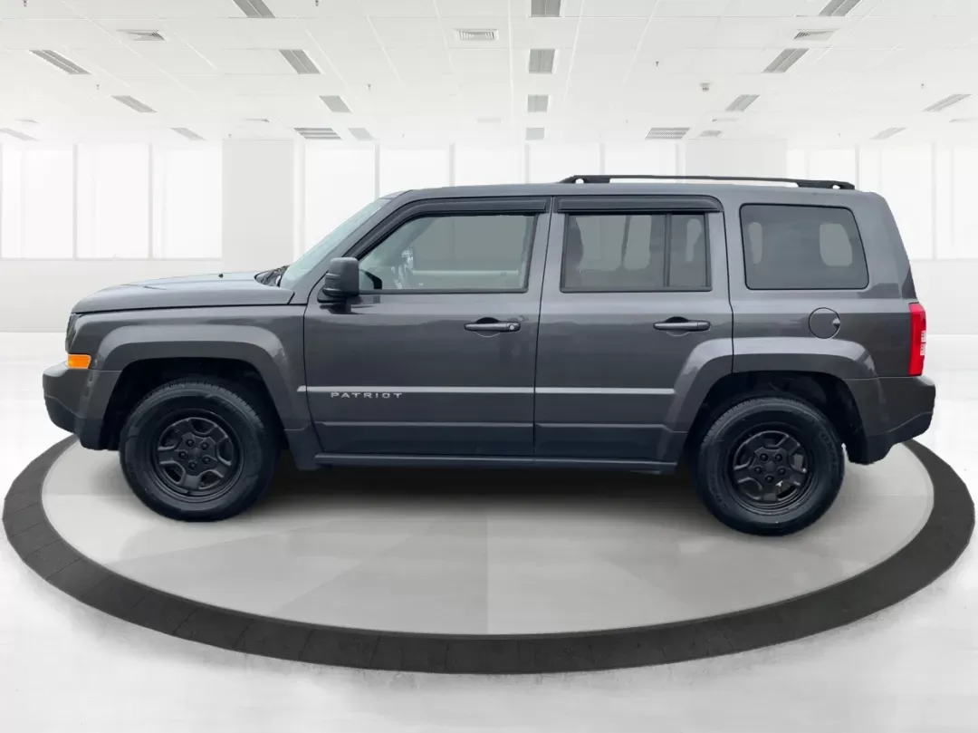 2016 Jeep Patriot Sport (1C4NJPBAXGD) with an Other engine, located at 401 Woodman Dr, Riverside, OH, 45431, (937) 908-9800, 39.760899, -84.123421 - Photo#5