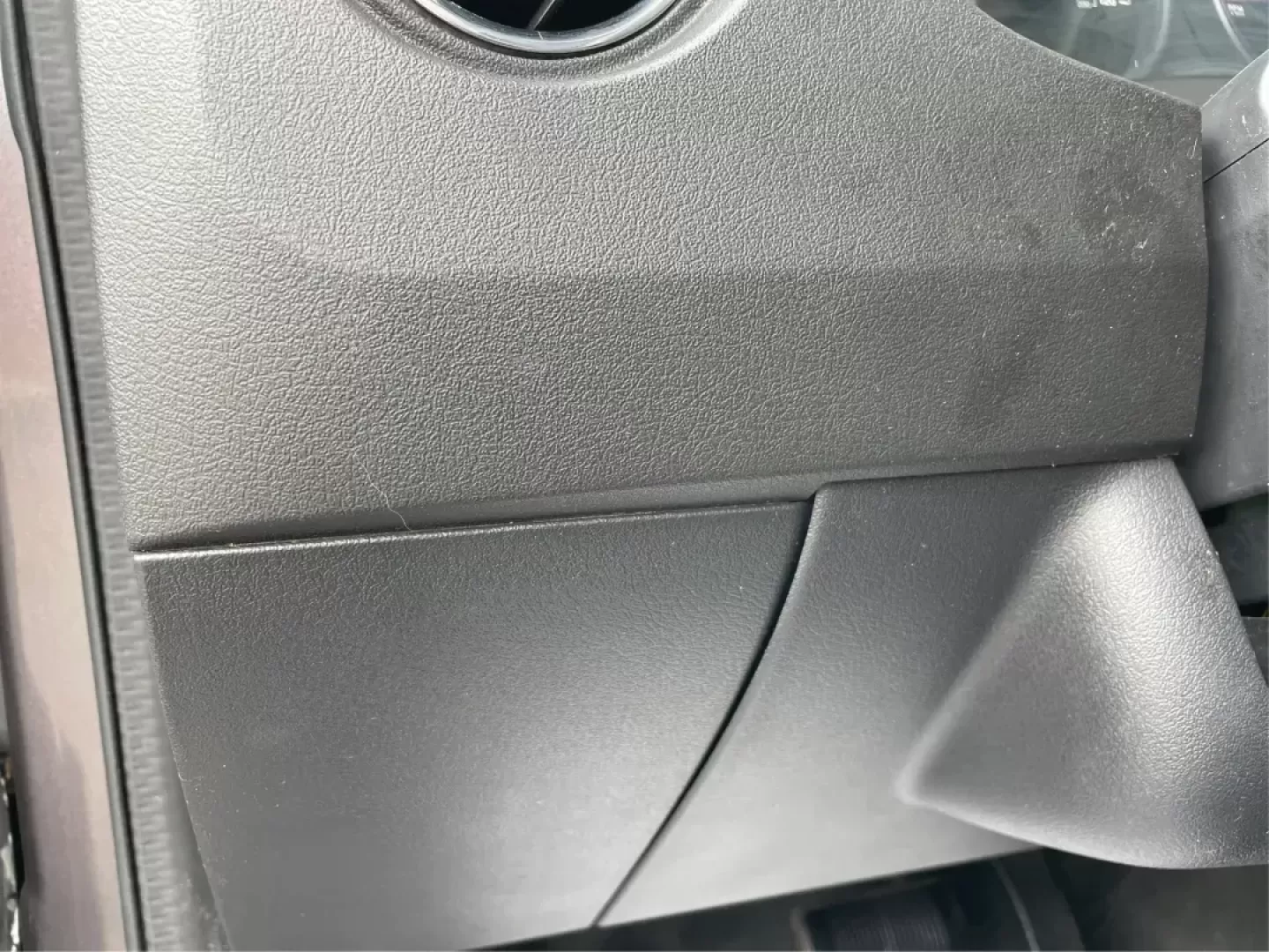 2016 Jeep Patriot Sport (1C4NJPBAXGD) with an Other engine, located at 401 Woodman Dr, Riverside, OH, 45431, (937) 908-9800, 39.760899, -84.123421 - 2016 Jeep Patriot Sport - Photo#16
