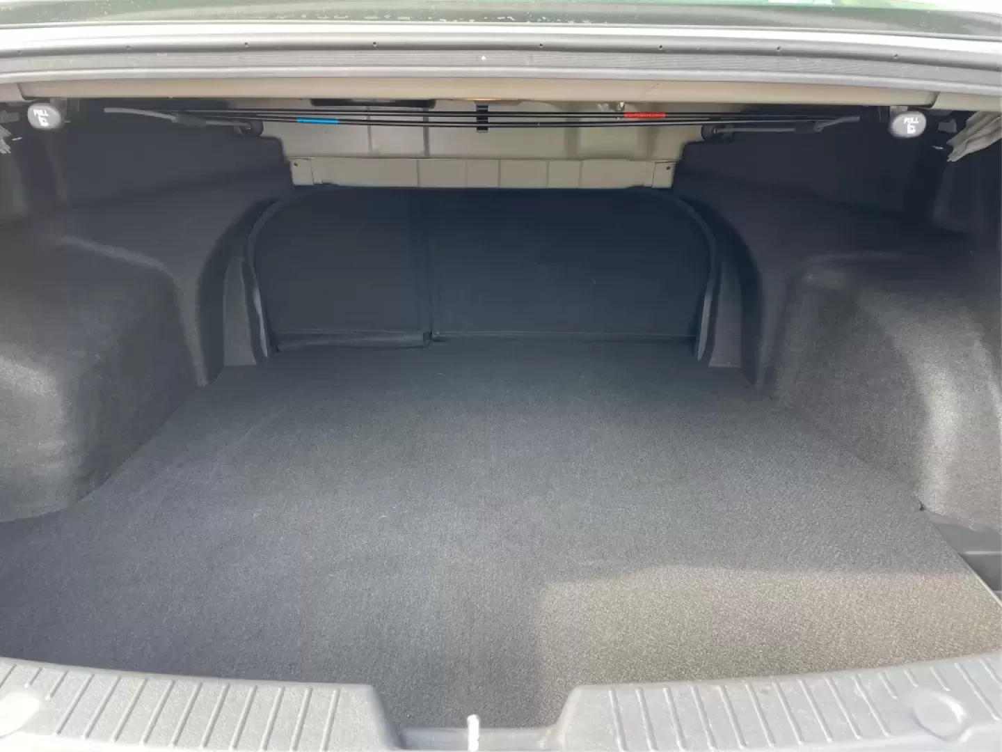 2013 Hyundai Sonata GLS (5NPEB4AC1DH) with an 2.4L I-4 gasoline direct injection engine, located at 8750 N County Rd 25A, Piqua, OH, 45356, (937) 908-9800, 40.164391, -84.232513 - Photo#11