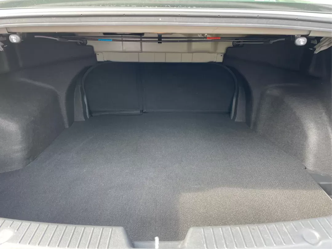 2013 Hyundai Sonata GLS (5NPEB4AC1DH) with an 2.4L I-4 gasoline direct injection engine, located at 8750 N County Rd 25A, Piqua, OH, 45356, (937) 908-9800, 40.164391, -84.232513 - Photo#11