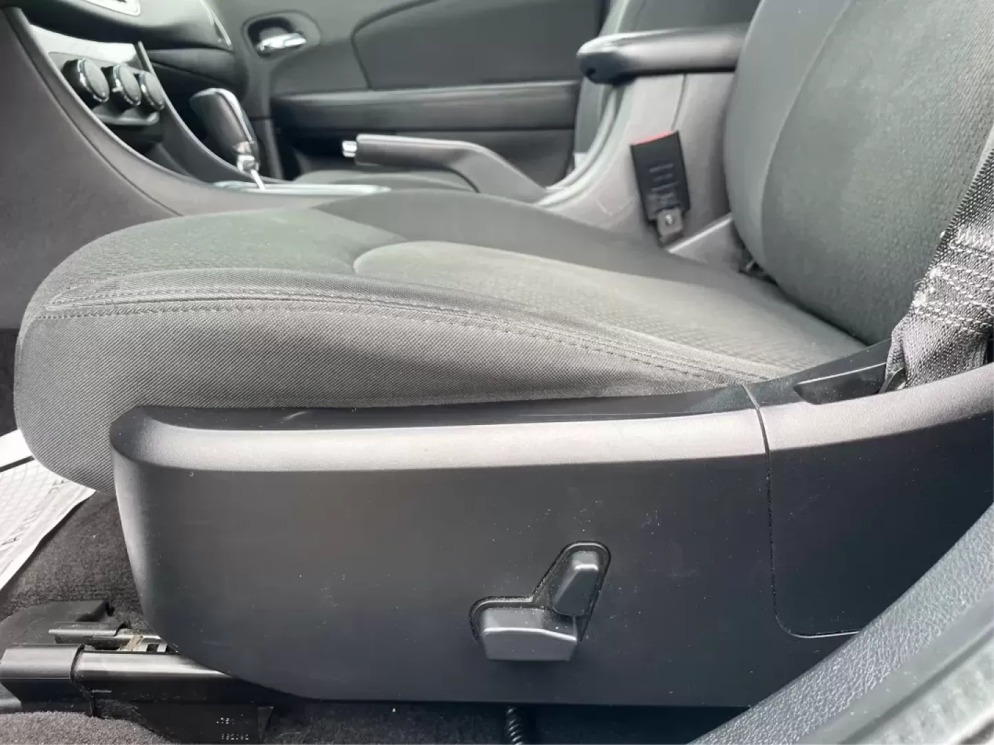 2011 Chrysler 200 Touring (1C3BC1FG5BN) with an Other engine, located at 1099 N County Rd 25A, Troy, OH, 45373, (937) 908-9800, 40.057079, -84.212883 - Photo#16