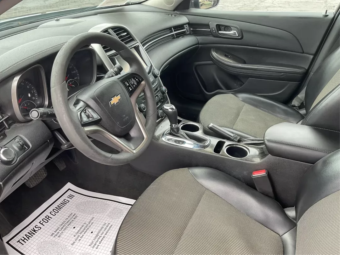 2015 Chevrolet Malibu 1LT (1G11C5SL0FF) with an ECOTEC 2.5L I-4 gasoline direct injection engine, located at 1230 East Main St, Xenia, OH, 45385, (937) 908-9800, 39.688026, -83.910172 - **Adventure Awaits with the 2015 Chevrolet Malibu 1LT: Your Perfect Companion for Everyday Journeys!**<br /> <br /> Are you searching for a stylish and reliable sedan that fits seamlessly into your busy lifestyle? Look no further than this 2015 Chevrolet Malibu 1LT, available now at Advantage Car an - Photo#8