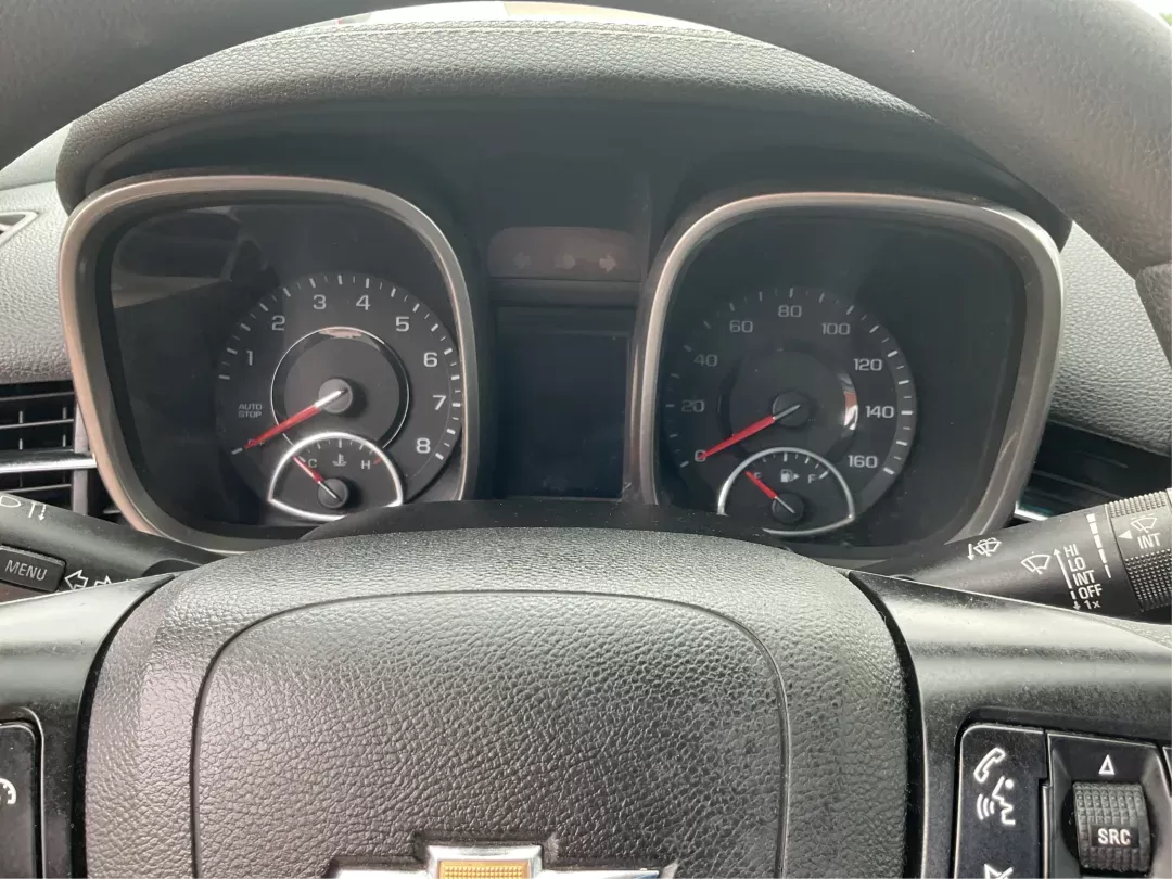 2015 Chevrolet Malibu 1LT (1G11C5SL0FF) with an ECOTEC 2.5L I-4 gasoline direct injection engine, located at 1230 East Main St, Xenia, OH, 45385, (937) 908-9800, 39.688026, -83.910172 - **Adventure Awaits with the 2015 Chevrolet Malibu 1LT: Your Perfect Companion for Everyday Journeys!**<br /> <br /> Are you searching for a stylish and reliable sedan that fits seamlessly into your busy lifestyle? Look no further than this 2015 Chevrolet Malibu 1LT, available now at Advantage Car an - Photo#14