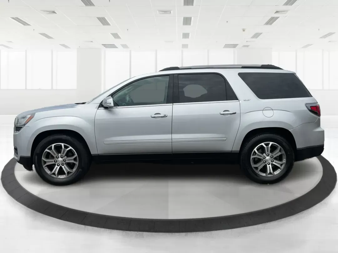 2016 GMC Acadia SLT-1 (1GKKVRKD0GJ) with an 3.6L V-6 gasoline direct injection engine, located at 880 E. National Road, Vandalia, OH, 45377, (937) 908-9800, 39.891918, -84.183594 - Photo#5