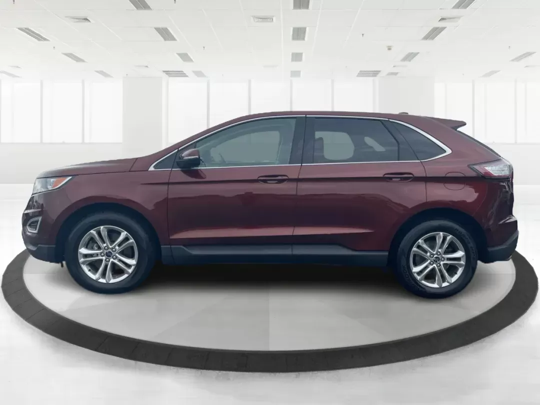 2015 Ford Edge SEL (2FMTK4J8XFB) with an Other engine, located at 8750 N County Rd 25A, Piqua, OH, 45356, (937) 908-9800, 40.164391, -84.232513 - **Discover Your Next Adventure with the 2015 Ford Edge SEL at Advantage Car and Credit in Fairborn, OH!**<br /> <br /> Are you looking for a versatile SUV that perfectly matches your active lifestyle? Whether you're navigating the bustling streets of Fairborn or planning a weekend getaway, the 2015 - Photo#5