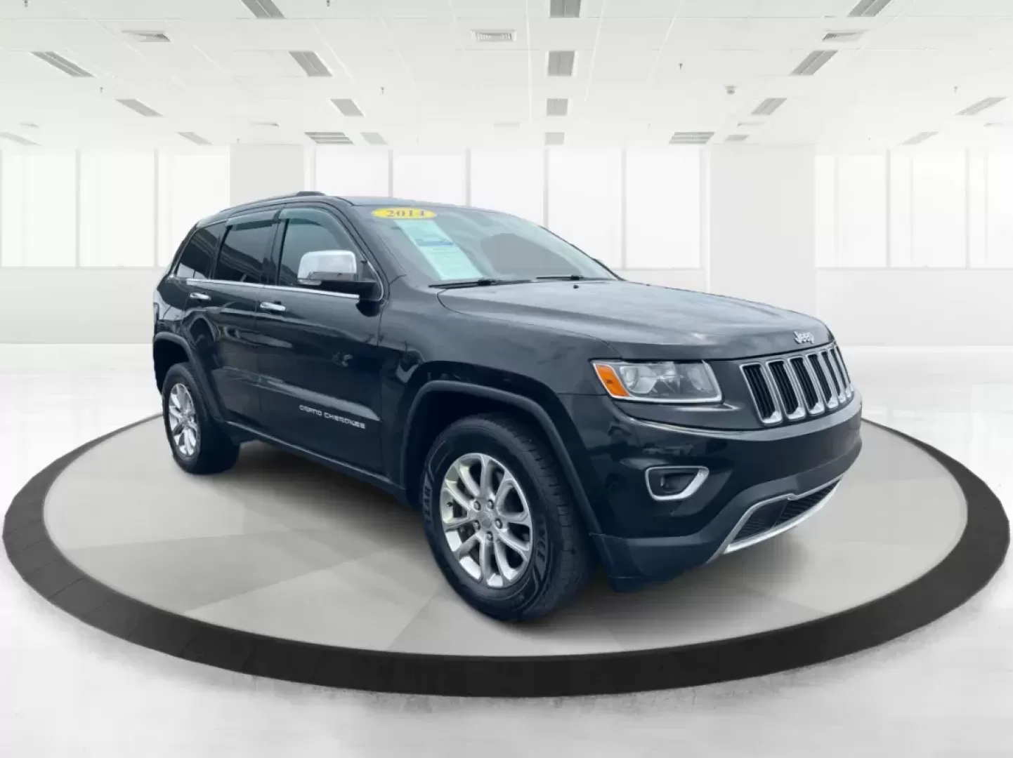2014 Jeep Grand Cherokee Limited (1C4RJFBG9EC) with an Other engine, located at 401 Woodman Dr, Riverside, OH, 45431, (937) 908-9800, 39.760899, -84.123421 - Photo#0