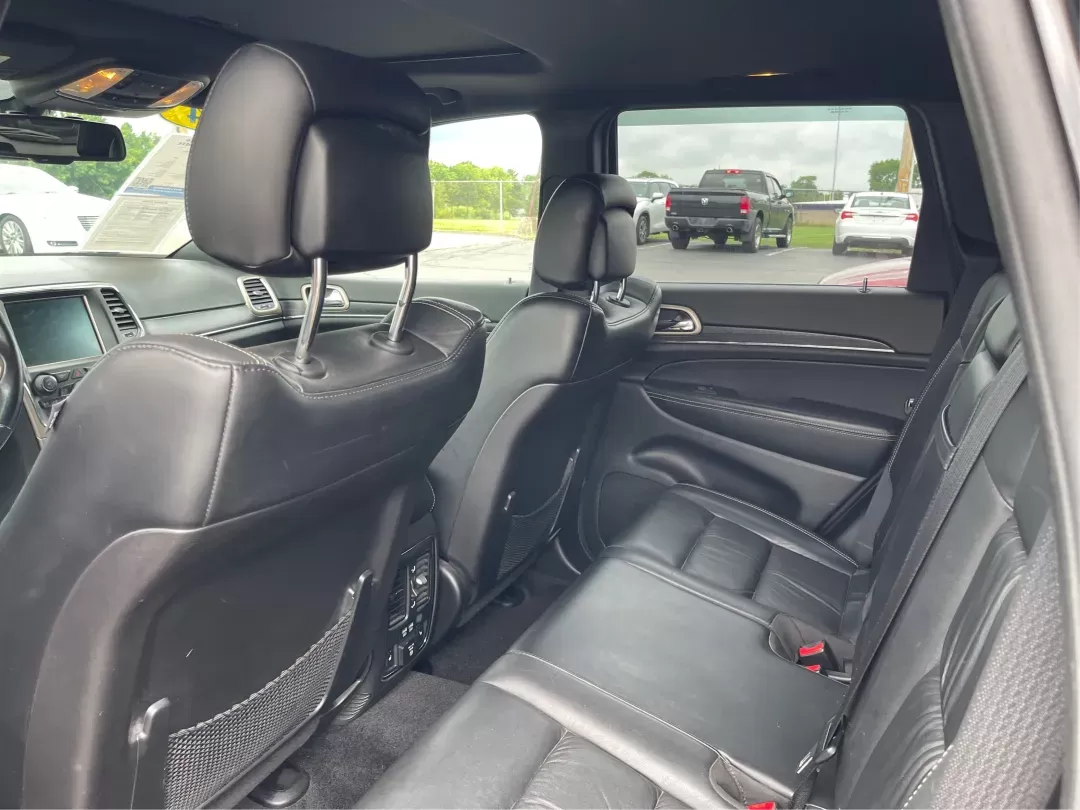 2014 Jeep Grand Cherokee Limited (1C4RJFBG9EC) with an Other engine, located at 401 Woodman Dr, Riverside, OH, 45431, (937) 908-9800, 39.760899, -84.123421 - **Elevate Your Adventures with the 2014 Jeep Grand Cherokee Limited! Perfect for Families and Explorers Alike!**<br /> <br /> Are you ready to take your road trips, commutes, or family outings to the next level? The 2014 Jeep Grand Cherokee Limited is the perfect SUV for those seeking adventure, com - Photo#9