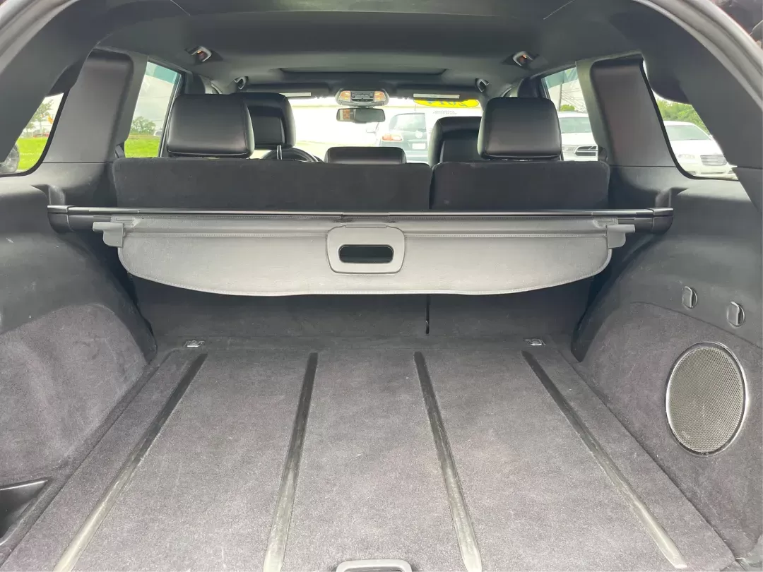 2014 Jeep Grand Cherokee Limited (1C4RJFBG9EC) with an Other engine, located at 401 Woodman Dr, Riverside, OH, 45431, (937) 908-9800, 39.760899, -84.123421 - **Elevate Your Adventures with the 2014 Jeep Grand Cherokee Limited! Perfect for Families and Explorers Alike!**<br /> <br /> Are you ready to take your road trips, commutes, or family outings to the next level? The 2014 Jeep Grand Cherokee Limited is the perfect SUV for those seeking adventure, com - Photo#11