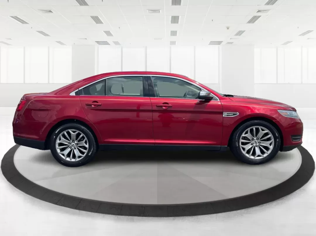 2015 Ford Taurus Limited (1FAHP2F84FG) with an Other engine, located at 4508 South Dixie Dr, Moraine, OH, 45439, (937) 908-9800, 39.689976, -84.218452 - **Discover the Perfect Blend of Comfort and Reliability with the 2015 Ford Taurus Limited at Advantage Car and Credit!**<br /> <br /> Are you in search of a dependable sedan that can handle the demands of daily life while also providing a touch of luxury? Look no further than our 2015 Ford Taurus Li - Photo#1