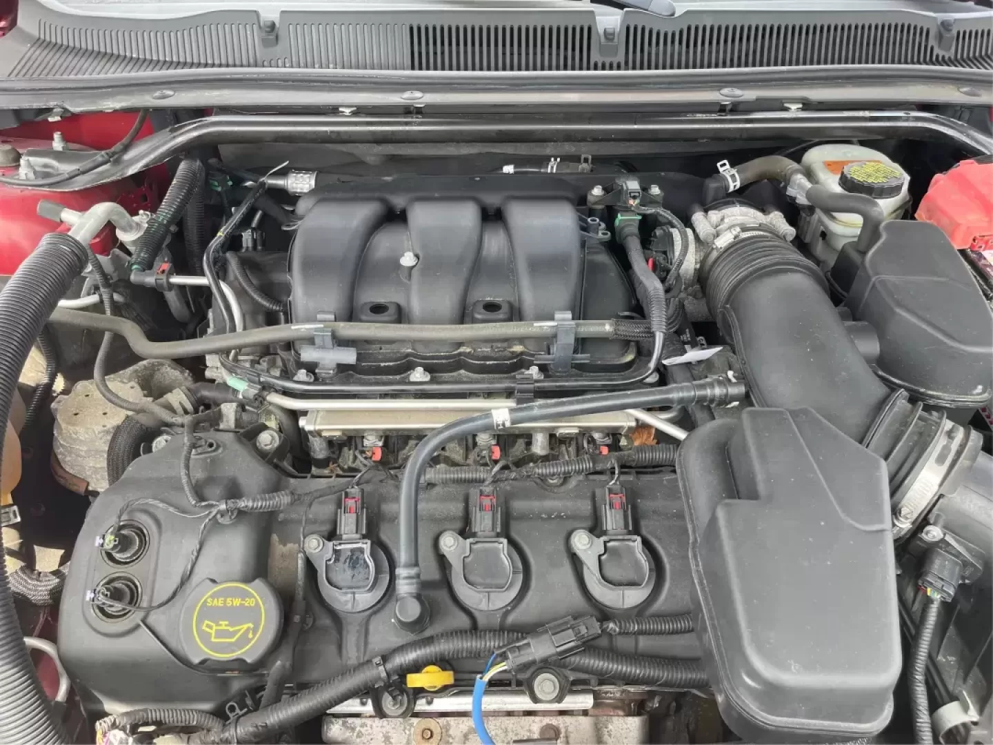 2015 Ford Taurus Limited (1FAHP2F84FG) with an Other engine, located at 4508 South Dixie Dr, Moraine, OH, 45439, (937) 908-9800, 39.689976, -84.218452 - Photo#9