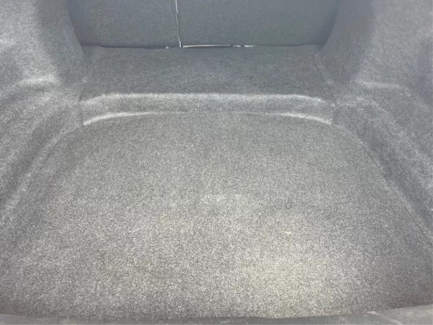 2015 Ford Taurus Limited (1FAHP2F84FG) with an Other engine, located at 4508 South Dixie Dr, Moraine, OH, 45439, (937) 908-9800, 39.689976, -84.218452 - Photo#10