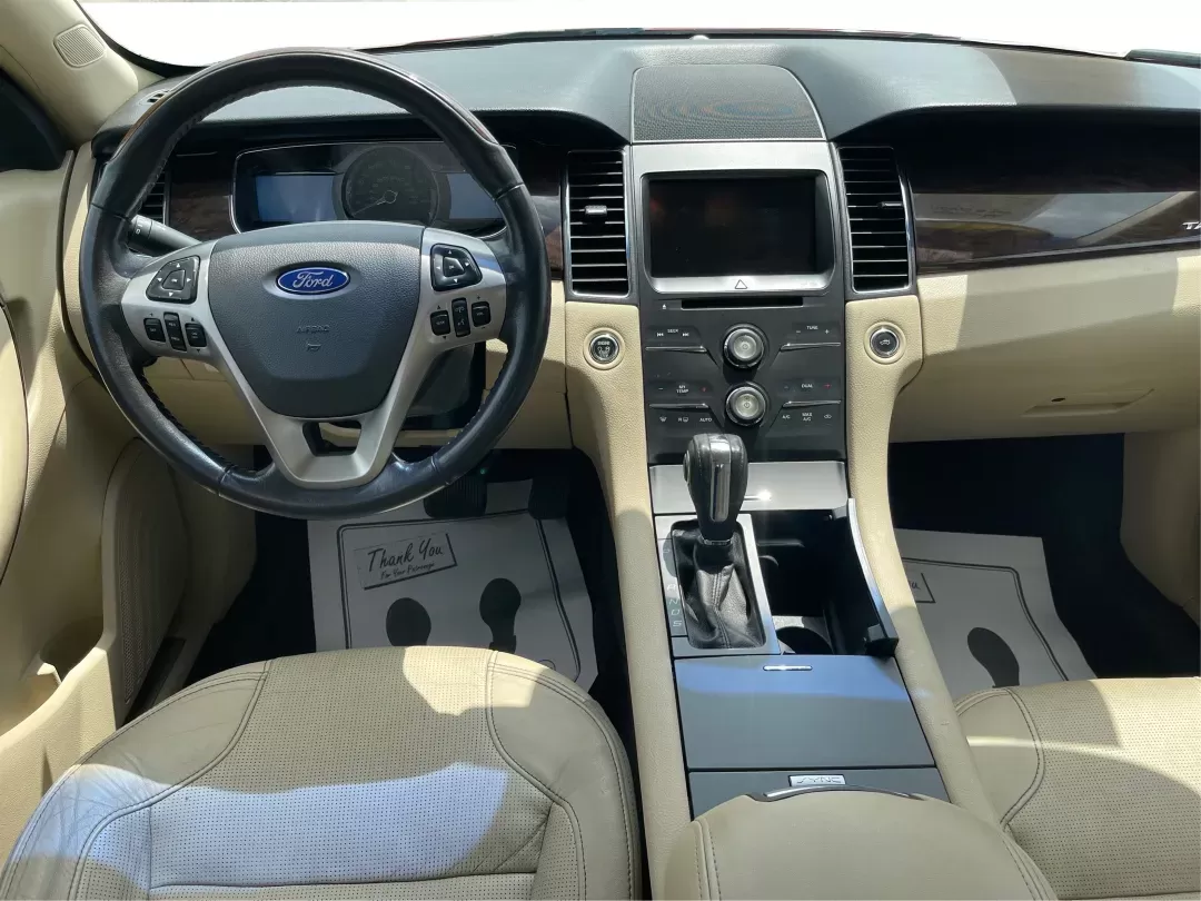 2015 Ford Taurus Limited (1FAHP2F84FG) with an Other engine, located at 4508 South Dixie Dr, Moraine, OH, 45439, (937) 908-9800, 39.689976, -84.218452 - **Discover the Perfect Blend of Comfort and Reliability with the 2015 Ford Taurus Limited at Advantage Car and Credit!**<br /> <br /> Are you in search of a dependable sedan that can handle the demands of daily life while also providing a touch of luxury? Look no further than our 2015 Ford Taurus Li - Photo#19