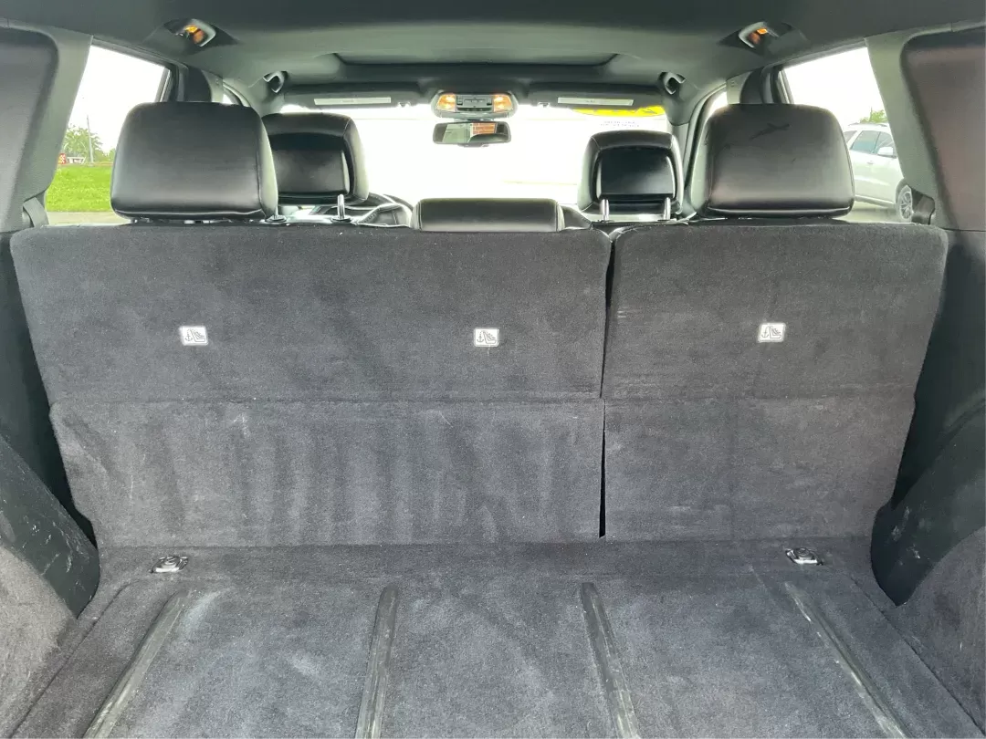 2014 Jeep Grand Cherokee Limited (1C4RJFBGXEC) with an Other engine, located at 1099 N County Rd 25A , Troy, OH, 45373, (937) 908-9800, 40.057079, -84.212883 - **Adventure Awaits with the 2014 Jeep Grand Cherokee Limited Your Ideal SUV for Family Road Trips or Weekend Getaways!**<br /> <br /> Are you searching for a versatile SUV that can handle both daily commutes and adventurous weekends? Look no further! The 2014 Jeep Grand Cherokee Limited, available - Photo#11
