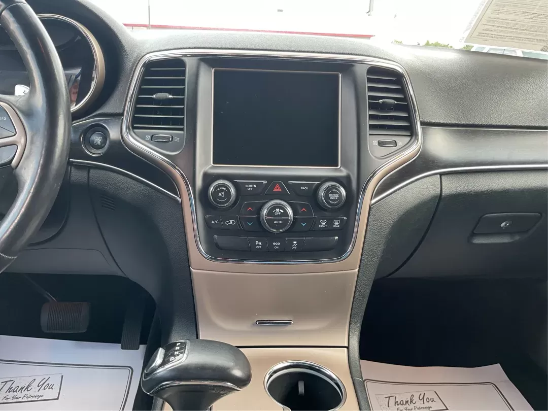 2014 Jeep Grand Cherokee Limited (1C4RJFBGXEC) with an Other engine, located at 1099 N County Rd 25A , Troy, OH, 45373, (937) 908-9800, 40.057079, -84.212883 - **Adventure Awaits with the 2014 Jeep Grand Cherokee Limited Your Ideal SUV for Family Road Trips or Weekend Getaways!**<br /> <br /> Are you searching for a versatile SUV that can handle both daily commutes and adventurous weekends? Look no further! The 2014 Jeep Grand Cherokee Limited, available - Photo#12