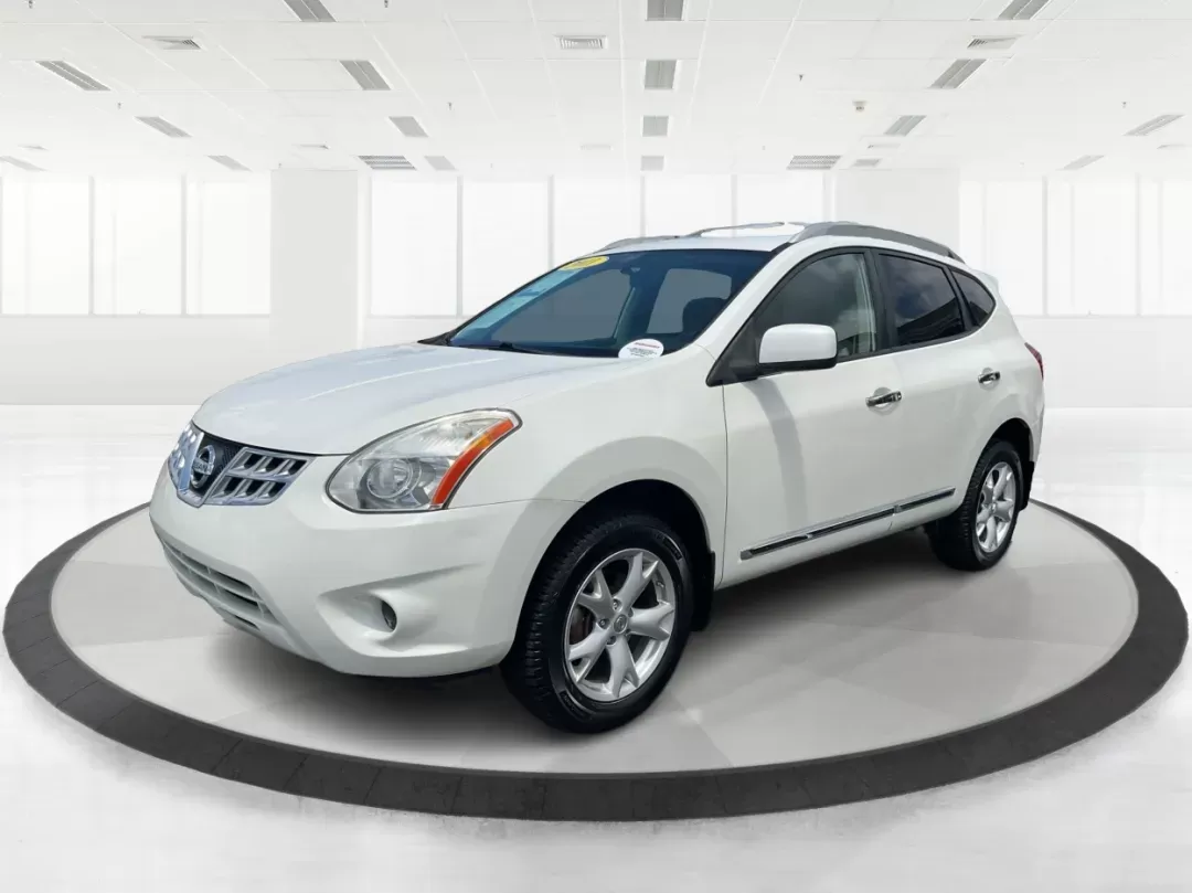 2011 Nissan Rogue SV (JN8AS5MT9BW) with an 2.5L I-4 DOHC engine, located at 401 Woodman Dr, Riverside, OH, 45431, (937) 908-9800, 39.760899, -84.123421 - Photo#7
