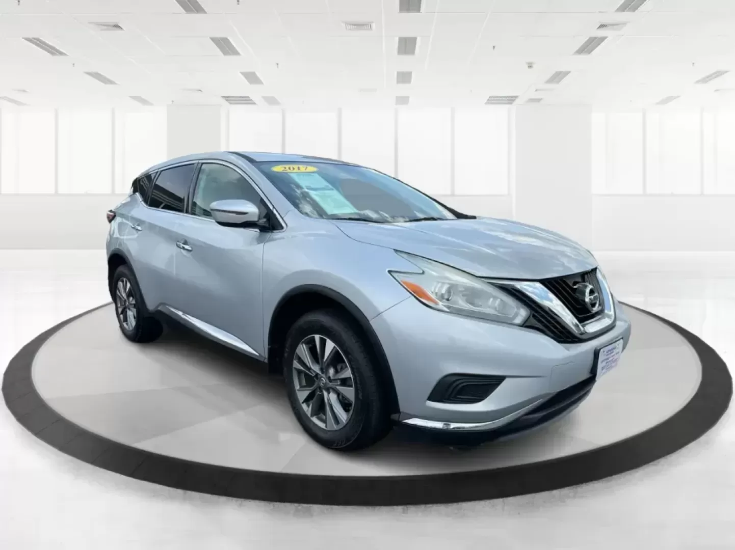 2017 Nissan Murano S AWD (5N1AZ2MH6HN) with an 3.5L V6 DOHC 24V engine, Continuously Variable Transmission transmission, located at 1184 Kauffman Ave, Fairborn, OH, 45324, (937) 908-9800, 39.807072, -84.030914 - Photo#0