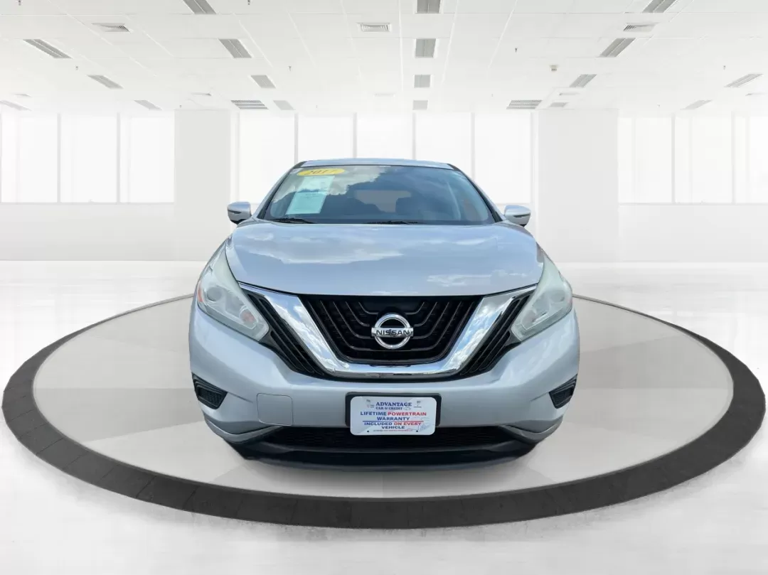 2017 Nissan Murano S AWD (5N1AZ2MH6HN) with an 3.5L V6 DOHC 24V engine, Continuously Variable Transmission transmission, located at 1184 Kauffman Ave, Fairborn, OH, 45324, (937) 908-9800, 39.807072, -84.030914 - **Adventure Awaits with the 2017 Nissan Murano S AWD at Advantage Car and Credit!**<br /> <br /> If you're in the market for a stylish and dependable SUV that can elevate your daily commute or weekend adventures, look no further than this stunning 2017 Nissan Murano S AWD, currently available at Adv - Photo#6