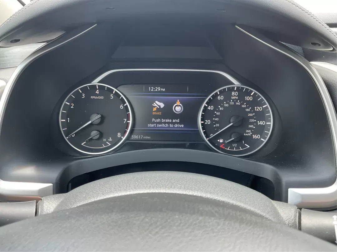 2017 Nissan Murano S AWD (5N1AZ2MH6HN) with an 3.5L V6 DOHC 24V engine, Continuously Variable Transmission transmission, located at 1184 Kauffman Ave, Fairborn, OH, 45324, (937) 908-9800, 39.807072, -84.030914 - **Adventure Awaits with the 2017 Nissan Murano S AWD at Advantage Car and Credit!**<br /> <br /> If you're in the market for a stylish and dependable SUV that can elevate your daily commute or weekend adventures, look no further than this stunning 2017 Nissan Murano S AWD, currently available at Adv - Photo#14