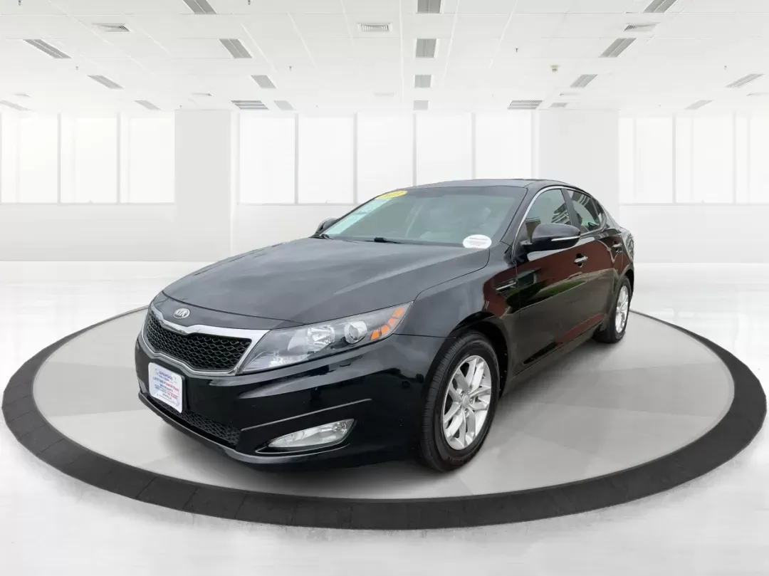 2013 Kia Optima LX (5XXGM4A72DG) with an 2.4L I-4 gasoline direct injection engine, located at 401 Woodman Dr, Riverside, OH, 45431, (937) 908-9800, 39.760899, -84.123421 - Photo#6