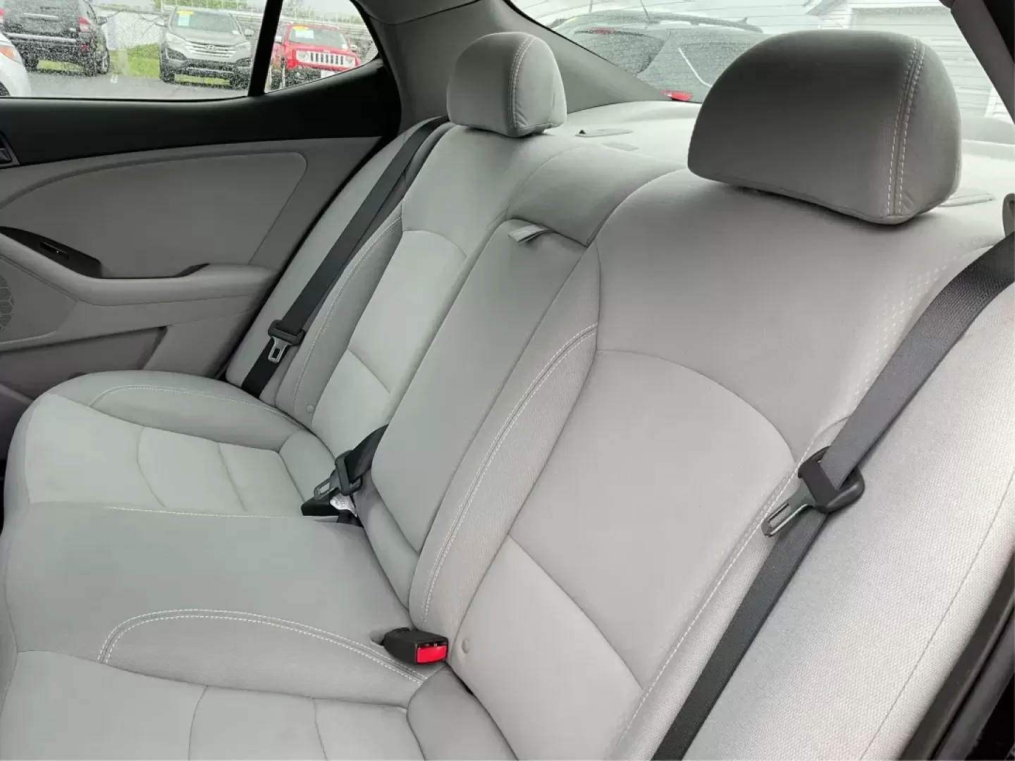 2013 Kia Optima LX (5XXGM4A72DG) with an 2.4L I-4 gasoline direct injection engine, located at 401 Woodman Dr, Riverside, OH, 45431, (937) 908-9800, 39.760899, -84.123421 - Photo#8