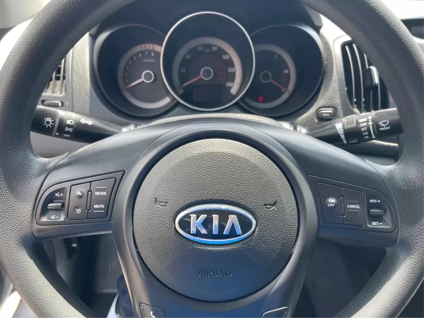 2012 Kia Forte Koup EX (KNAFU6A20C5) with an 2L I-4 DOHC engine, located at 8750 N County Rd 25A, Piqua, OH, 45356, (937) 908-9800, 40.164391, -84.232513 - **Unleash Your Driving Potential with the 2012 Kia Forte Koup EX at Advantage Car and Credit!**<br /> <br /> Are you ready to elevate your daily commute or weekend adventures in Fairborn, OH? The 2012 Kia Forte Koup EX is your ticket to an exciting driving experience that balances sportiness and pra - Photo#21