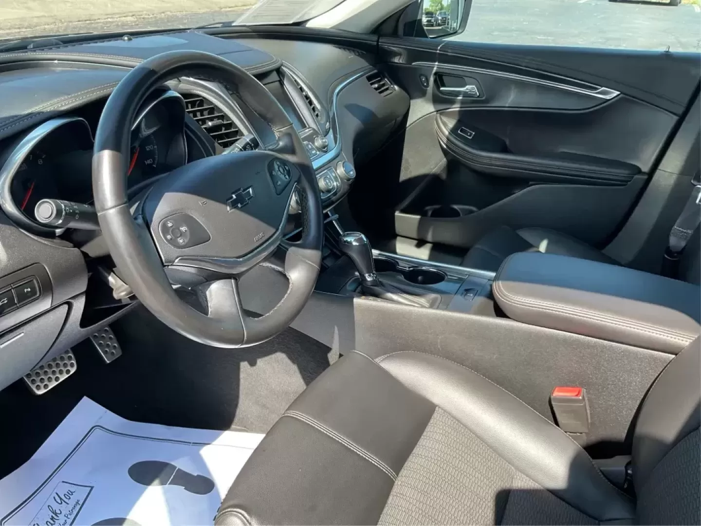 2016 Chevrolet Impala LT (2G1115S37G9) with an 3.6L V-6 gasoline direct injection engine, located at 880 E. National Road, Vandalia, OH, 45377, (937) 908-9800, 39.891918, -84.183594 - Photo#8