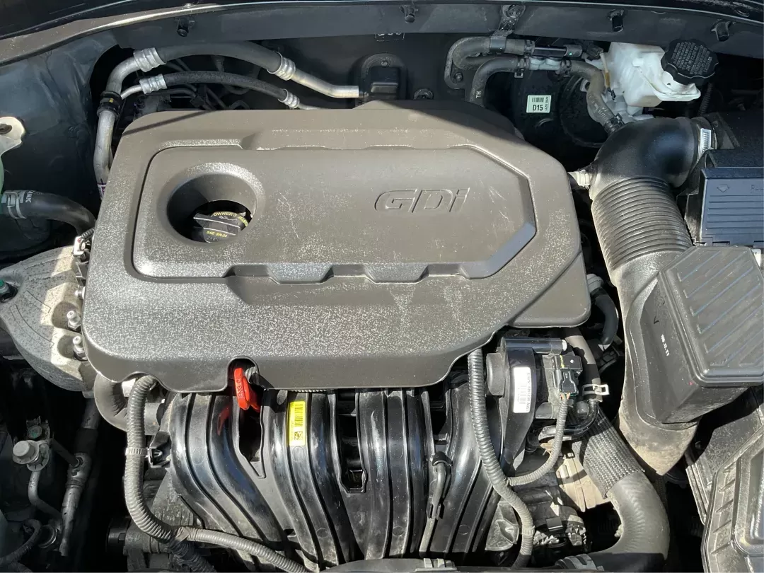 2017 Kia Sportage LX (KNDPM3ACXH7) with an Theta II 2.4L I-4 gasoline direct injection engine, located at 8750 N County Rd 25A, Piqua, OH, 45356, (937) 908-9800, 40.164391, -84.232513 - **Explore the Open Road in the 2017 Kia Sportage LX: Your Ideal Crossover for Every Adventure!**<br /> <br /> Are you ready to transform your daily commute or weekend getaway? The 2017 Kia Sportage LX, available now at Advantage Car and Credit in Fairborn, OH, is not just a vehicle; it's your ticket - Photo#10
