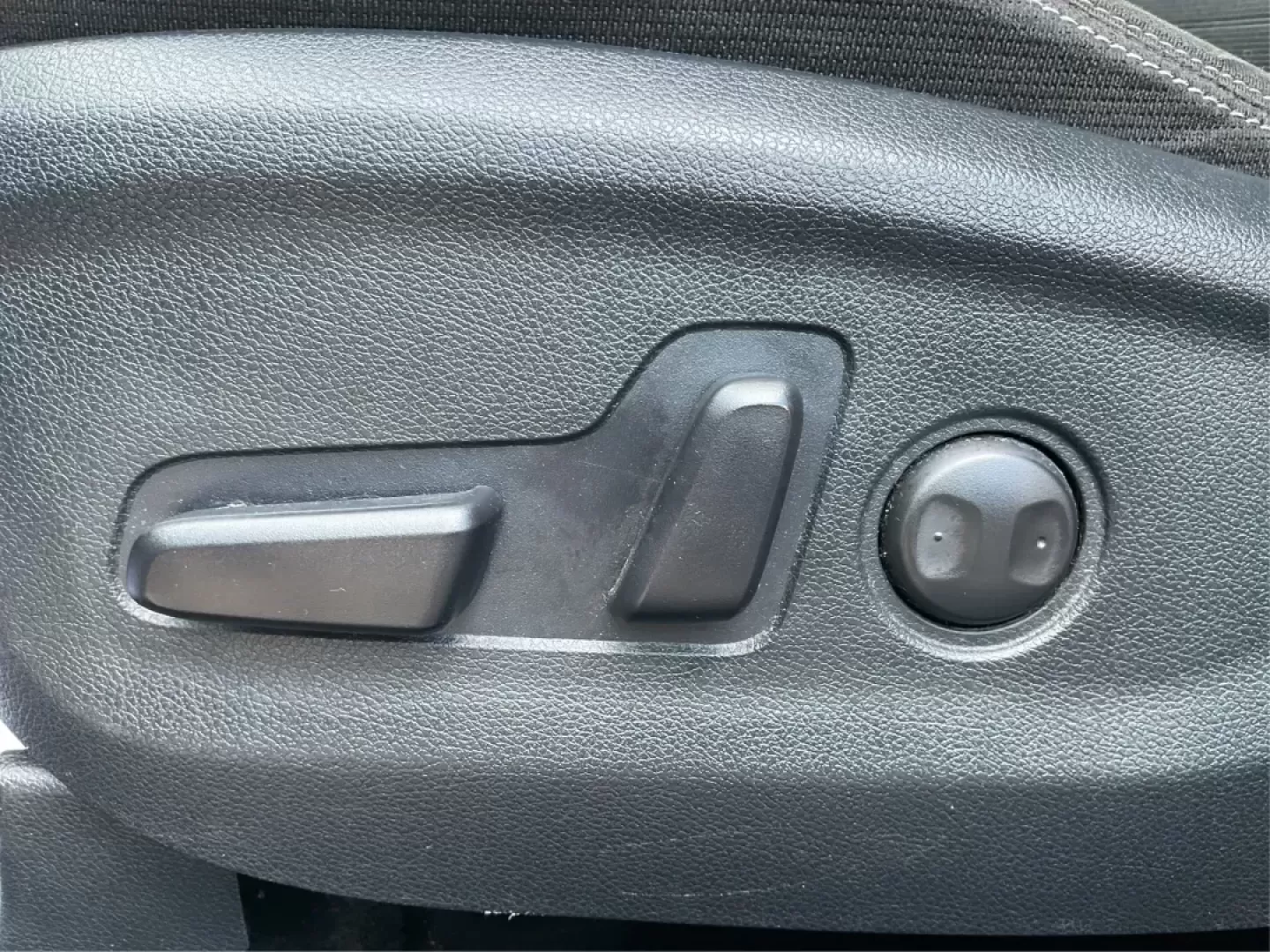 2017 Kia Sportage LX (KNDPM3ACXH7) with an Theta II 2.4L I-4 gasoline direct injection engine, located at 8750 N County Rd 25A, Piqua, OH, 45356, (937) 908-9800, 40.164391, -84.232513 - Photo#16