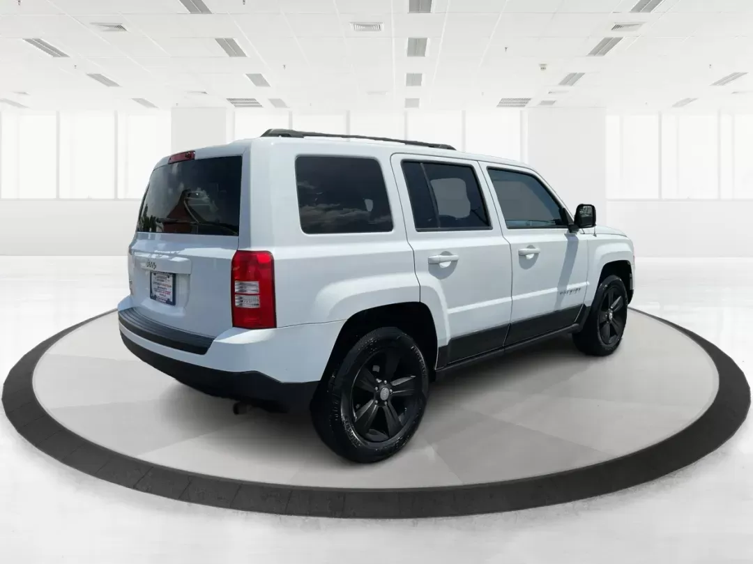 2016 Jeep Patriot Sport (1C4NJRBB2GD) with an 2.4L I-4 DOHC engine, located at 401 Woodman Dr, Riverside, OH, 45431, (937) 908-9800, 39.760899, -84.123421 - **Adventure Awaits with the 2016 Jeep Patriot Sport Perfect for Your Next Journey!**<br /> <br /> Are you ready to embrace the open road and explore new horizons? At Advantage Car and Credit, located at 1184 Kauffman Ave, Fairborn, OH 45324, we have the perfect vehicle to match your adventurous spi - Photo#2