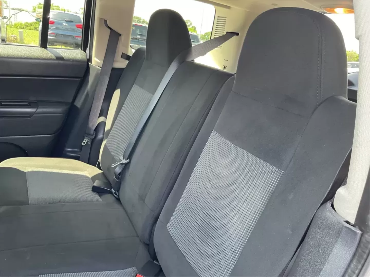 2016 Jeep Patriot Sport (1C4NJRBB2GD) with an 2.4L I-4 DOHC engine, located at 401 Woodman Dr, Riverside, OH, 45431, (937) 908-9800, 39.760899, -84.123421 - Photo#9