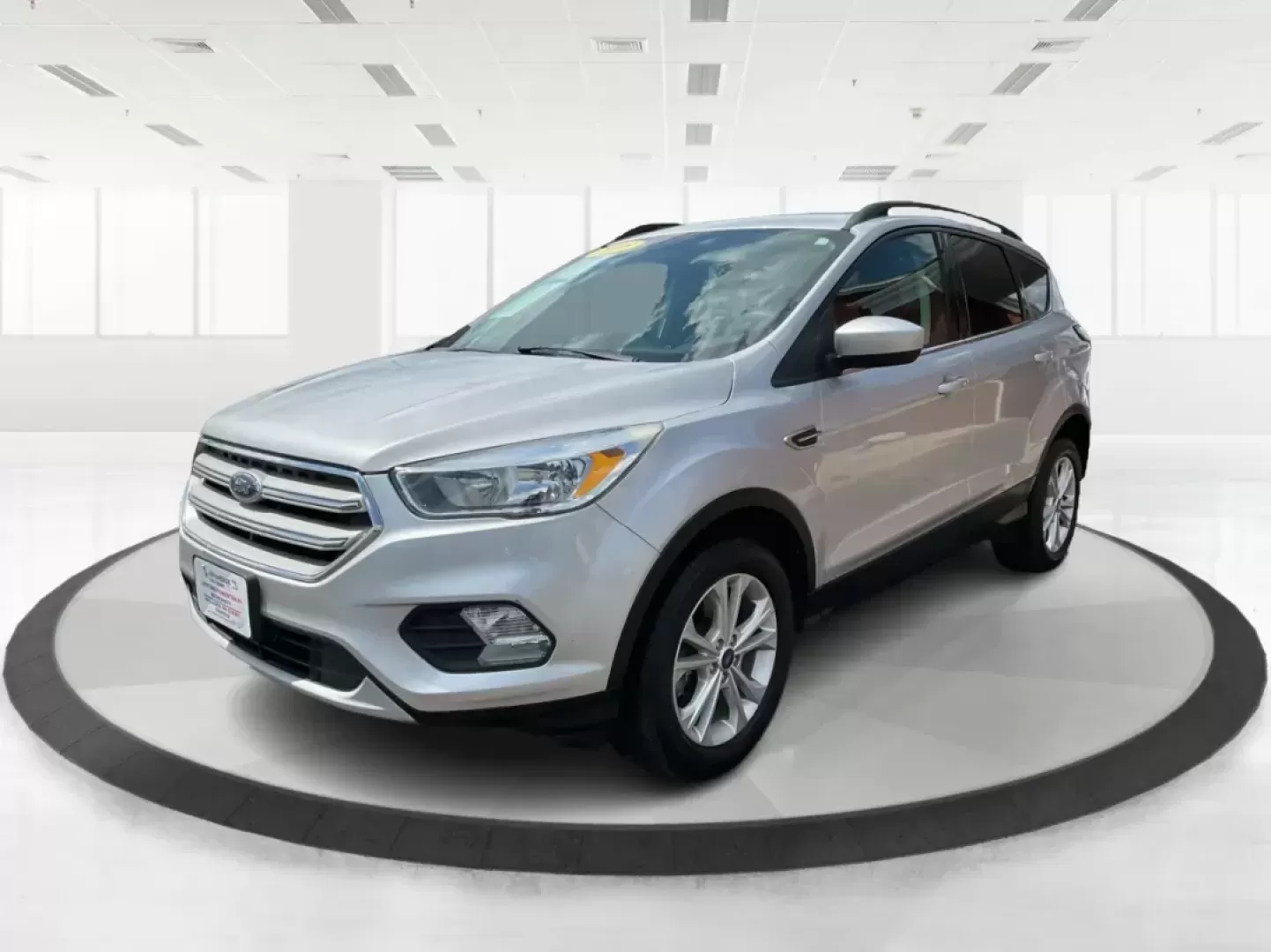 2018 Ford Escape SE (1FMCU9GDXJU) with an Other engine, located at 1230 East Main St, Xenia, OH, 45385, (937) 908-9800, 39.688026, -83.910172 - Photo#7