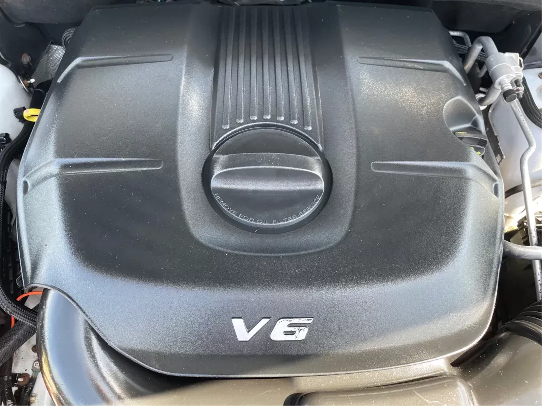 2014 Jeep Grand Cherokee Limited (1C4RJFBG6EC) with an Other engine, located at 8750 N County Rd 25A, Piqua, OH, 45356, (937) 908-9800, 40.164391, -84.232513 - **Adventure Awaits with the 2014 Jeep Grand Cherokee Limited Perfect for Families and Weekend Warriors!**<br /> <br /> Are you looking for a versatile SUV that can handle everything from daily commutes to spontaneous road trips? Look no further! The 2014 Jeep Grand Cherokee Limited, available at Ad - Photo#10