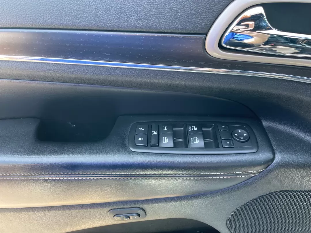 2014 Jeep Grand Cherokee Limited (1C4RJFBG6EC) with an Other engine, located at 8750 N County Rd 25A, Piqua, OH, 45356, (937) 908-9800, 40.164391, -84.232513 - **Adventure Awaits with the 2014 Jeep Grand Cherokee Limited Perfect for Families and Weekend Warriors!**<br /> <br /> Are you looking for a versatile SUV that can handle everything from daily commutes to spontaneous road trips? Look no further! The 2014 Jeep Grand Cherokee Limited, available at Ad - Photo#18