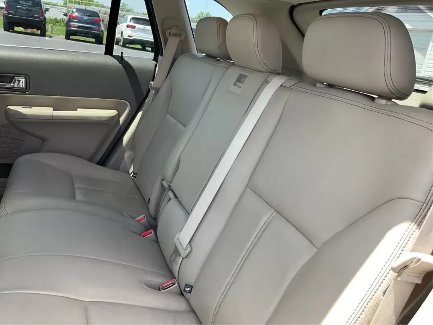 2010 Ford Edge Limited (2FMDK3KC4AB) with an Duratec 3.5L V-6 DOHC engine, located at 1951 S Dayton Lakeview Rd., New Carlisle, OH, 45344, (937) 908-9800, 39.890999, -84.050255 - Photo#9