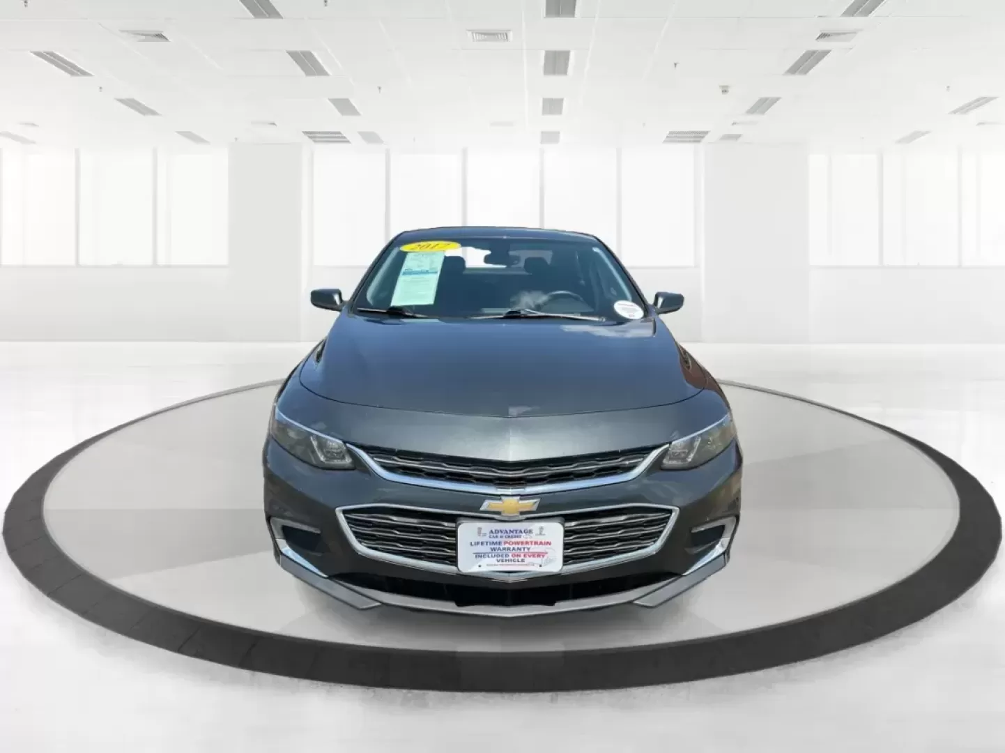 2017 Chevrolet Malibu 1LT (1G1ZE5ST3HF) with an 1.5L I-4 gasoline direct injection engine, located at 1951 S Dayton Lakeview Rd., New Carlisle, OH, 45344, (937) 908-9800, 39.890999, -84.050255 - Photo#6