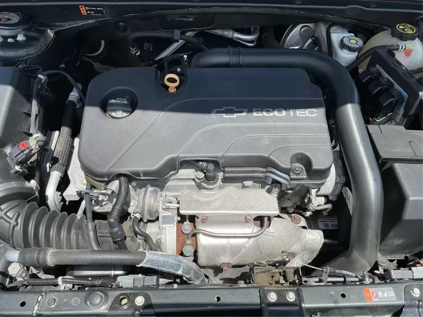 2017 Chevrolet Malibu 1LT (1G1ZE5ST3HF) with an 1.5L I-4 gasoline direct injection engine, located at 1951 S Dayton Lakeview Rd., New Carlisle, OH, 45344, (937) 908-9800, 39.890999, -84.050255 - Photo#10