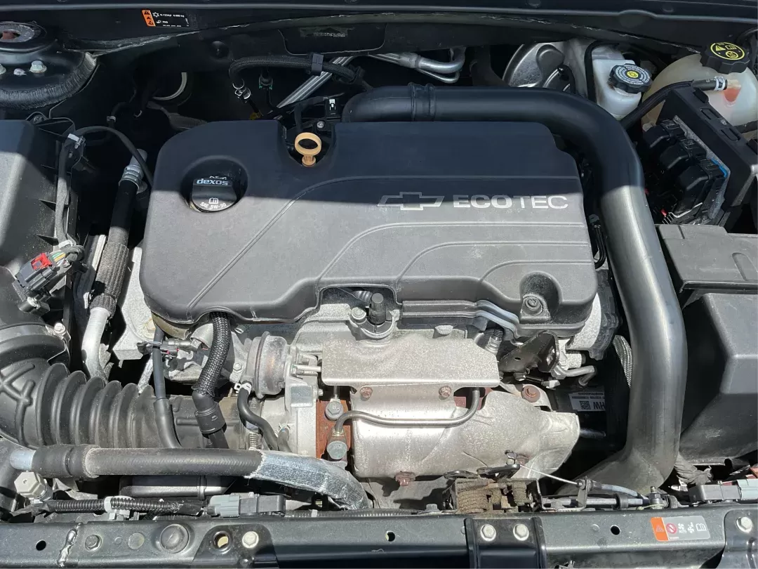 2017 Chevrolet Malibu 1LT (1G1ZE5ST3HF) with an 1.5L I-4 gasoline direct injection engine, located at 1951 S Dayton Lakeview Rd., New Carlisle, OH, 45344, (937) 908-9800, 39.890999, -84.050255 - **Drive Your Dreams: 2017 Chevrolet Malibu 1LT at Advantage Car and Credit!**<br /> <br /> Are you looking for the perfect sedan that blends style, comfort, and practicality? The 2017 Chevrolet Malibu 1LT is designed for those seeking a reliable vehicle for daily commutes, weekend getaways, or famil - Photo#10