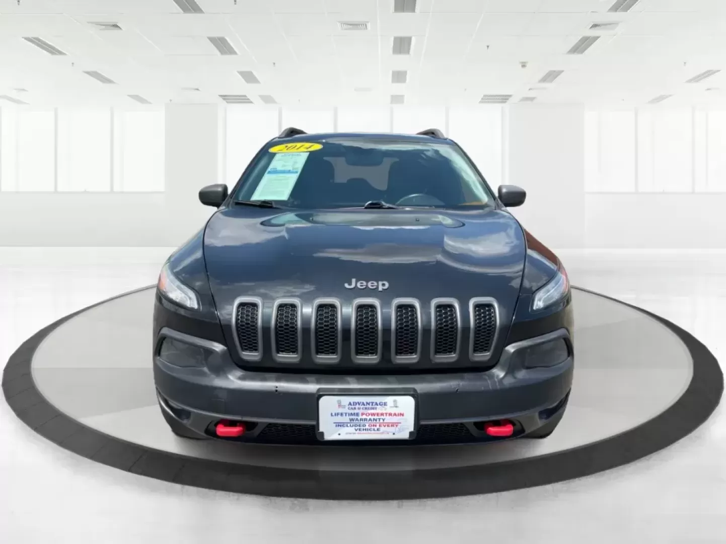 2014 Jeep Cherokee Trailhawk (1C4PJMBS6EW) with an Other engine, located at 1184 Kauffman Ave, Fairborn, OH, 45324, (937) 908-9800, 39.807072, -84.030914 - **Embrace Adventure with the 2014 Jeep Cherokee Trailhawk: Your Ultimate Crossover Companion!**<br /> <br /> Are you ready to elevate your weekend getaways or turn daily commutes into thrilling rides? The 2014 Jeep Cherokee Trailhawk is not just a vehicle; it's your ticket to adventure, family outin - Photo#6