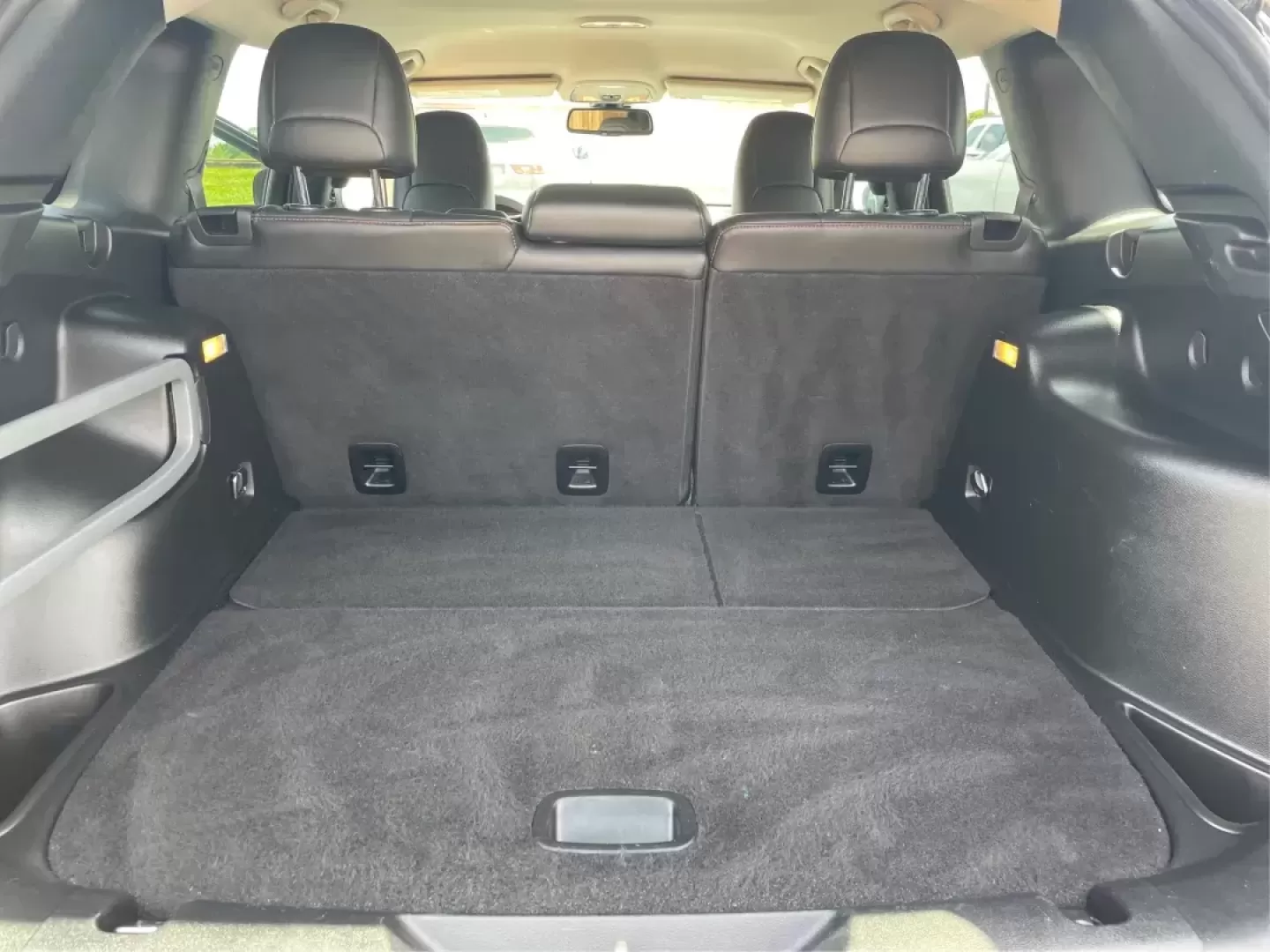 2014 Jeep Cherokee Trailhawk (1C4PJMBS6EW) with an Other engine, located at 1184 Kauffman Ave, Fairborn, OH, 45324, (937) 908-9800, 39.807072, -84.030914 - **Embrace Adventure with the 2014 Jeep Cherokee Trailhawk: Your Ultimate Crossover Companion!**<br /> <br /> Are you ready to elevate your weekend getaways or turn daily commutes into thrilling rides? The 2014 Jeep Cherokee Trailhawk is not just a vehicle; it's your ticket to adventure, family outin - Photo#11