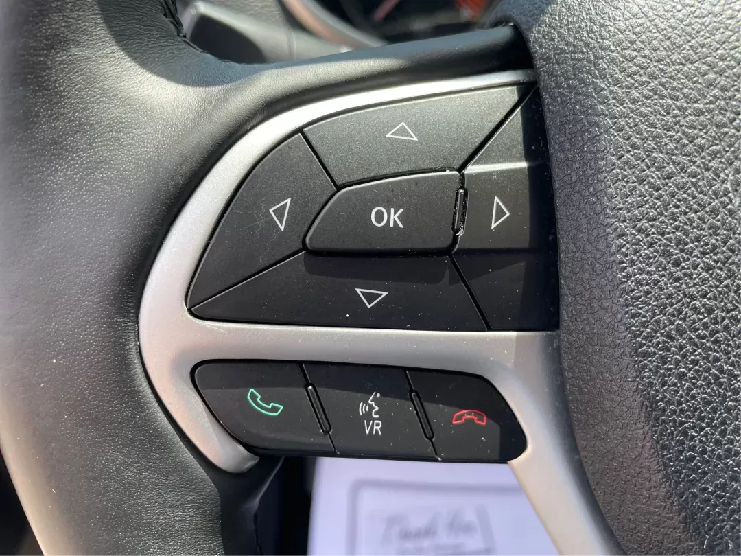 2014 Jeep Cherokee Trailhawk (1C4PJMBS6EW) with an Other engine, located at 1184 Kauffman Ave, Fairborn, OH, 45324, (937) 908-9800, 39.807072, -84.030914 - Photo#15