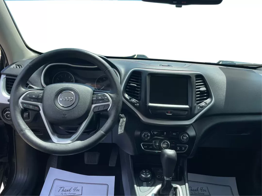 2014 Jeep Cherokee Trailhawk (1C4PJMBS6EW) with an Other engine, located at 1184 Kauffman Ave, Fairborn, OH, 45324, (937) 908-9800, 39.807072, -84.030914 - Photo#20